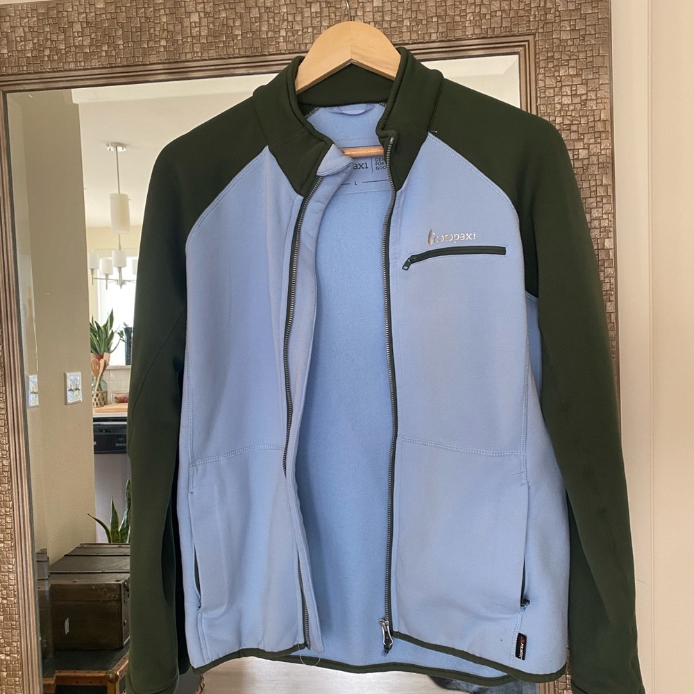 Cotopaxi zip-up sweatshirt sz L